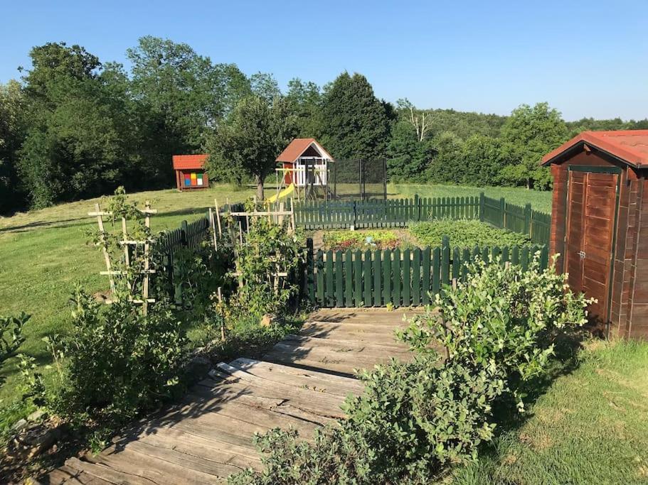 Lovely Cottage With Nice Outdoor Area Benedikt v Slovenskih Goricah Exterior photo